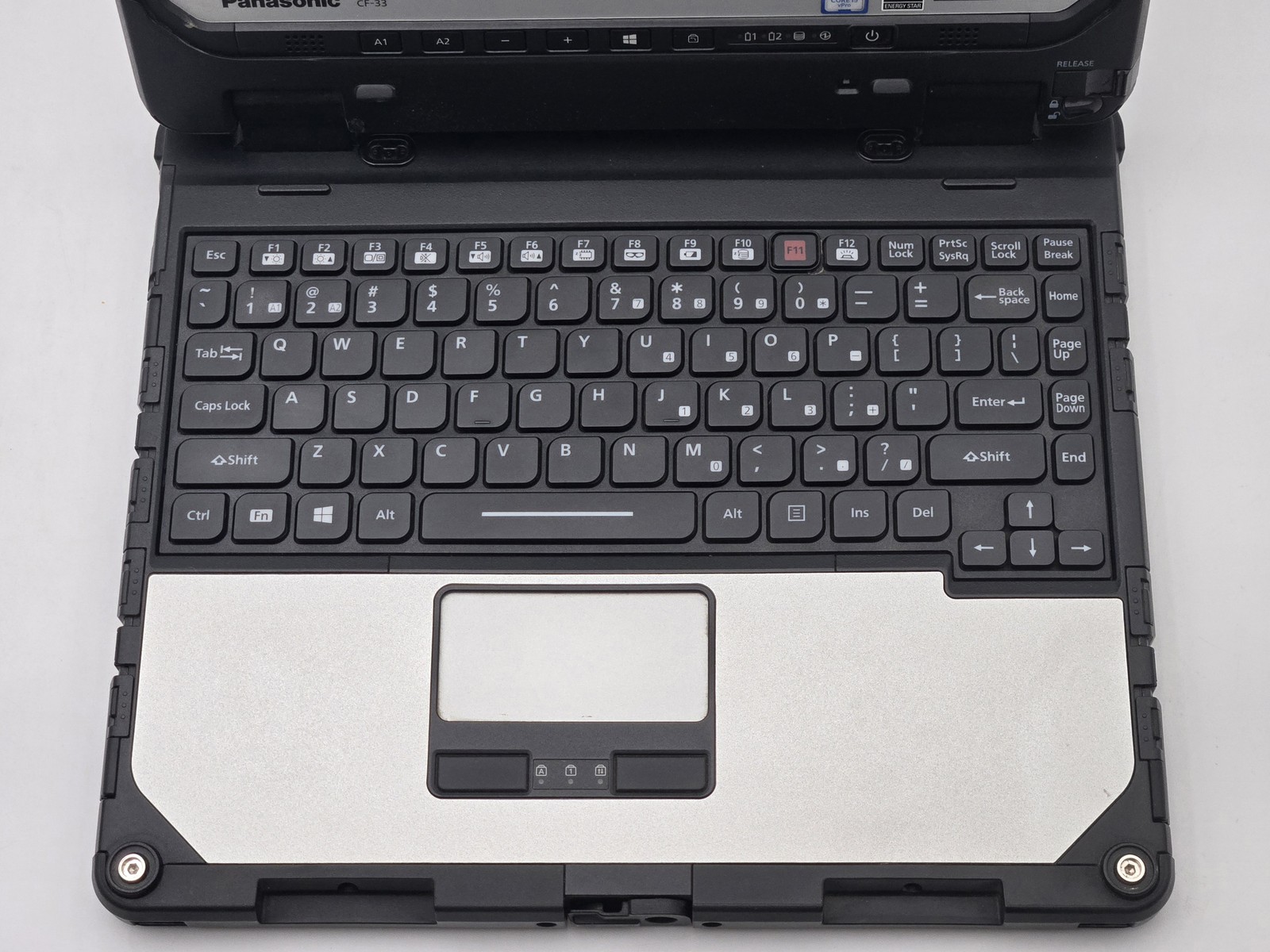 Panasonic Toughbook CF-33 i5-7300U 16GB Touch Shell No SSD No OS