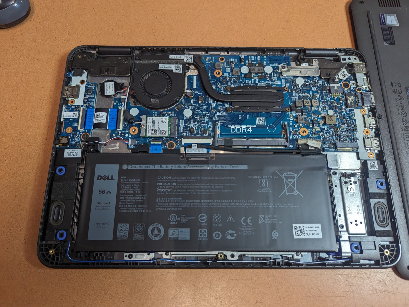 PARTS Dell Latitude 3310 Laptop PC 13.3″ bad motherboard