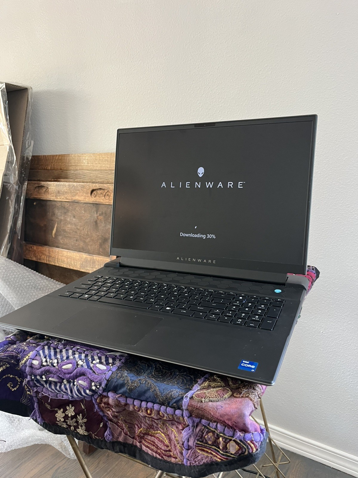 laptop gaming-Alienware m18 R2- i7 14th gen,-64GB RAM, 1TB SSD, NVIDIA 4060