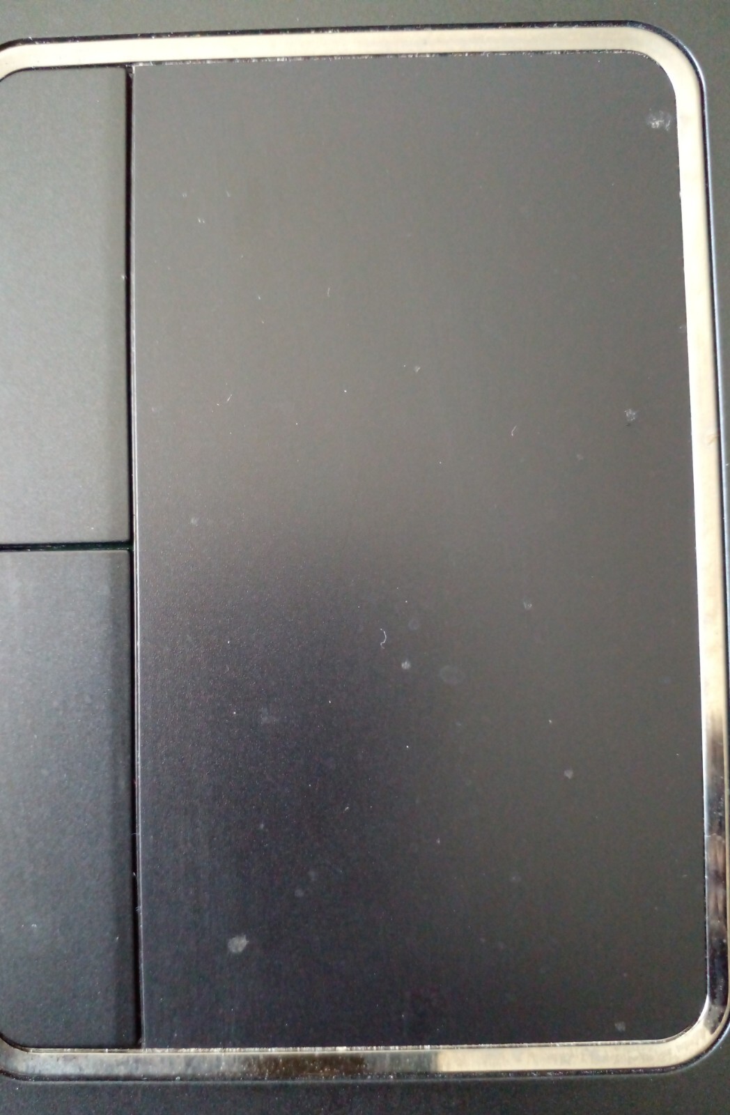 Dell Vostro 3750 Laptop Intel Core i3 8GB 250GB SSD Win 10 Pro See Pictures