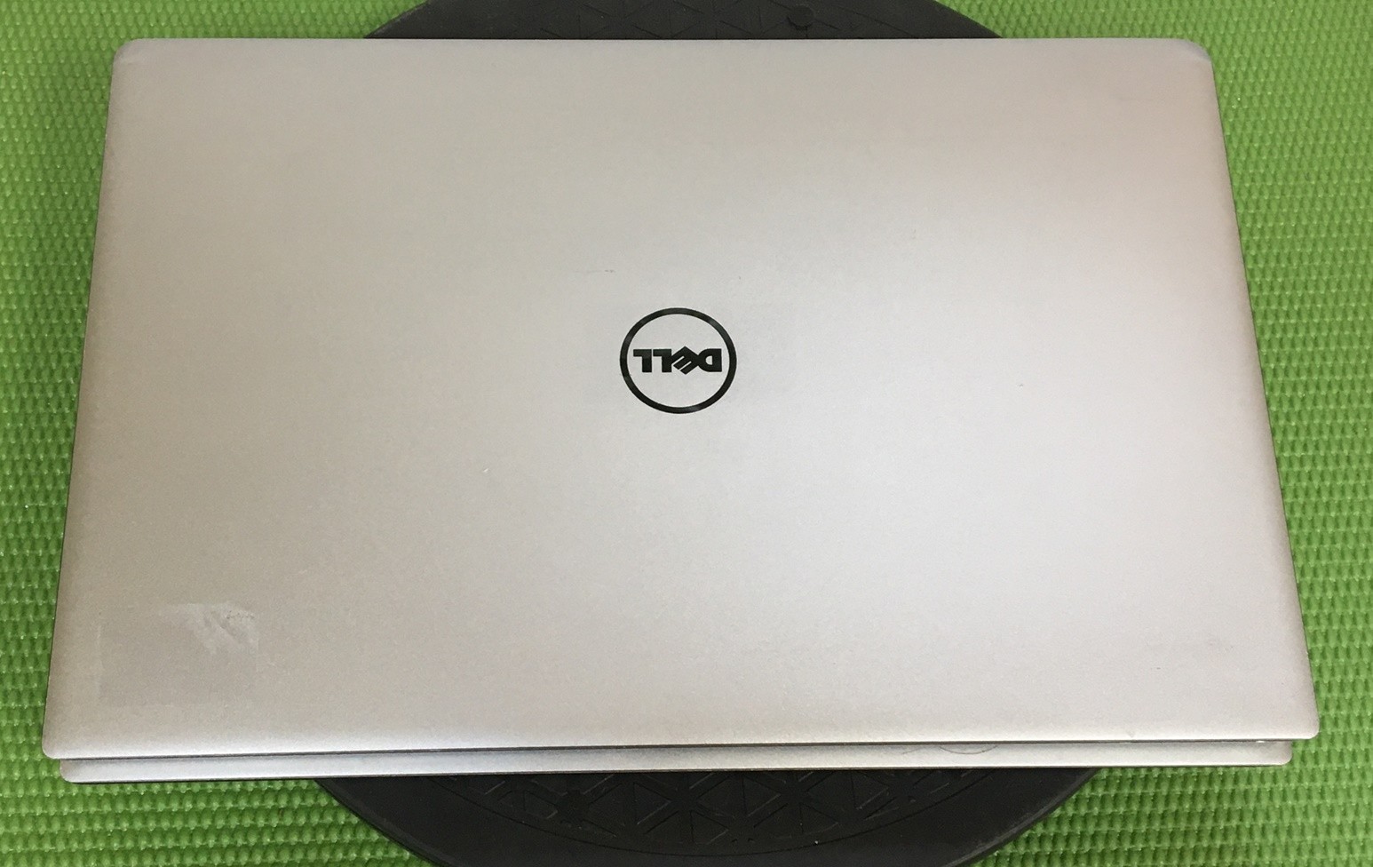 (Lot of 2) Dell XPS 13 9360 i5-7300U 8GB Touchscreen 13″ – no SSD/OS/BATT (DESC)