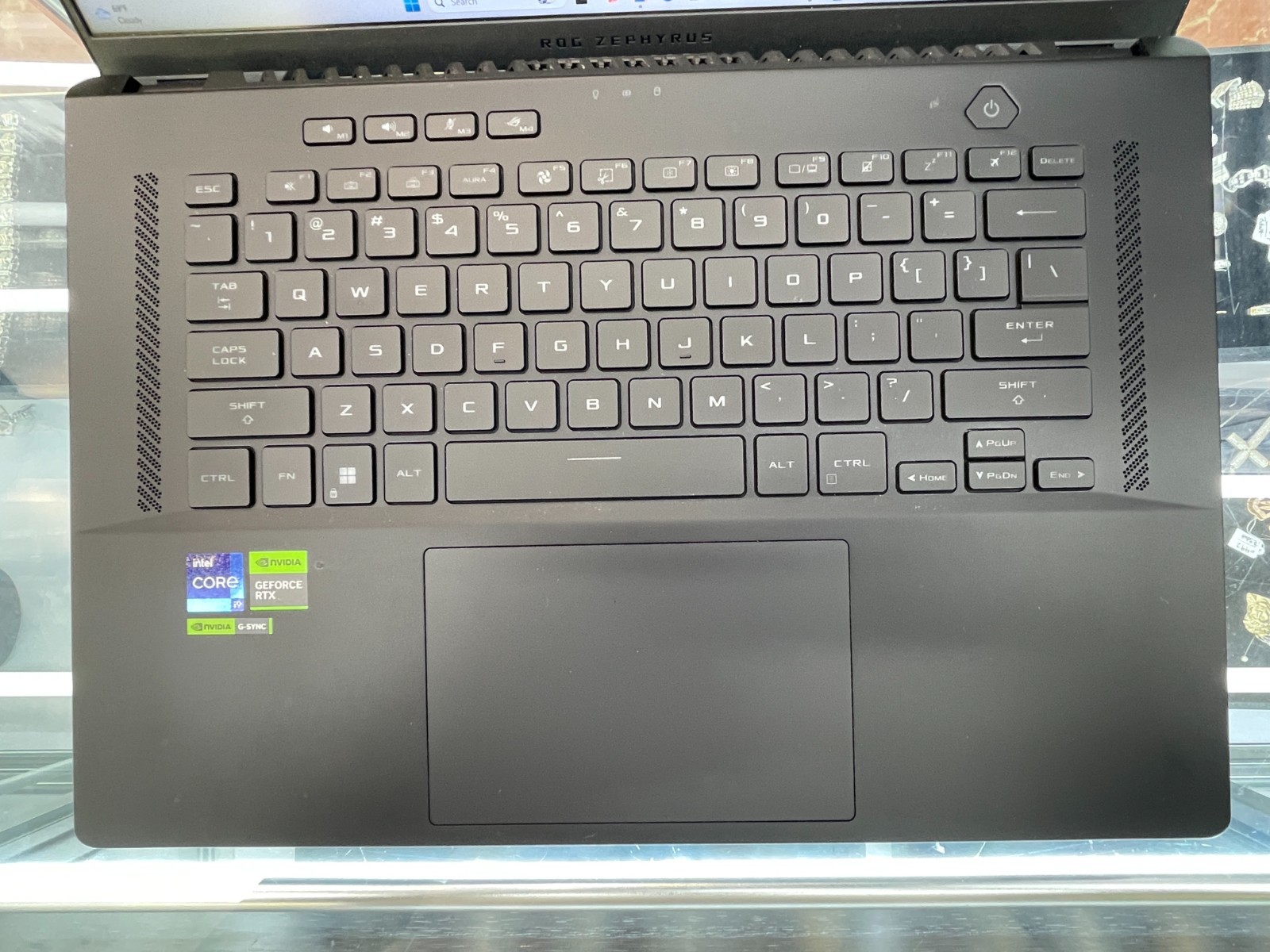 ASUS ROG Zephyrus 16″ (1TB SSD, Intel Core i9 13th Gen., 2.60 GHz, 16GB) Gaming
