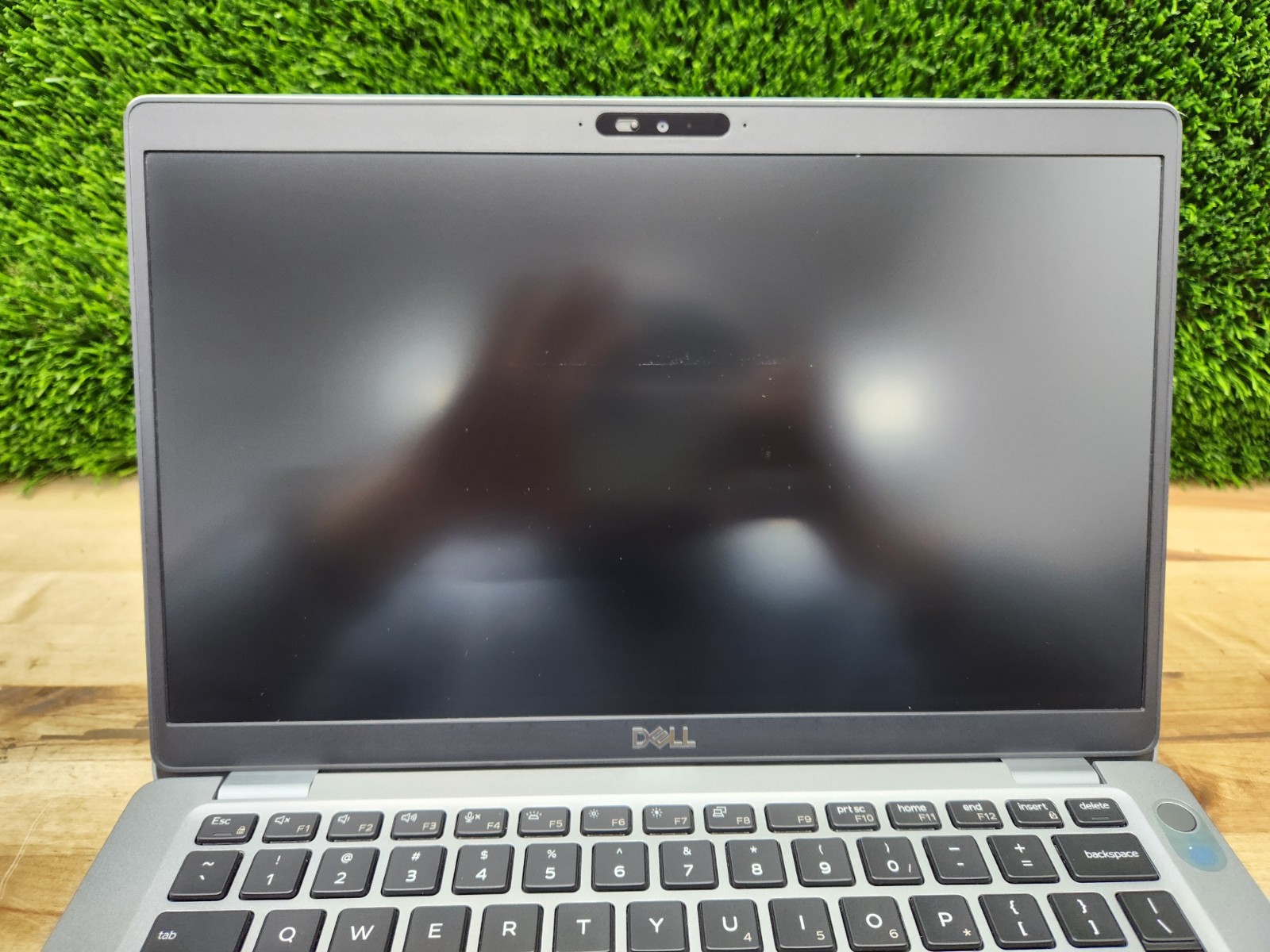 Dell Latitude 5410 14″ FHD i7-10610U 1.8GHz 16GB 256GB SSD Windows 11 Pro ~