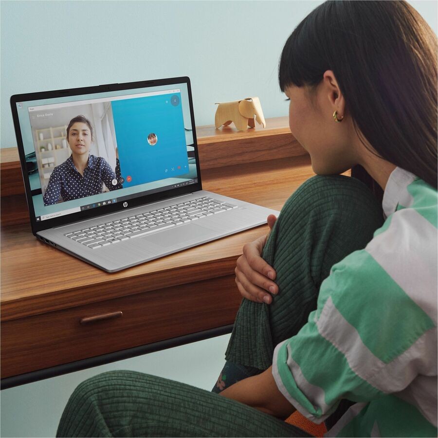 HP Certified Refurbished: 17-cn3000 17-cn3083st 17.3 Notebook – Full HD – Intel