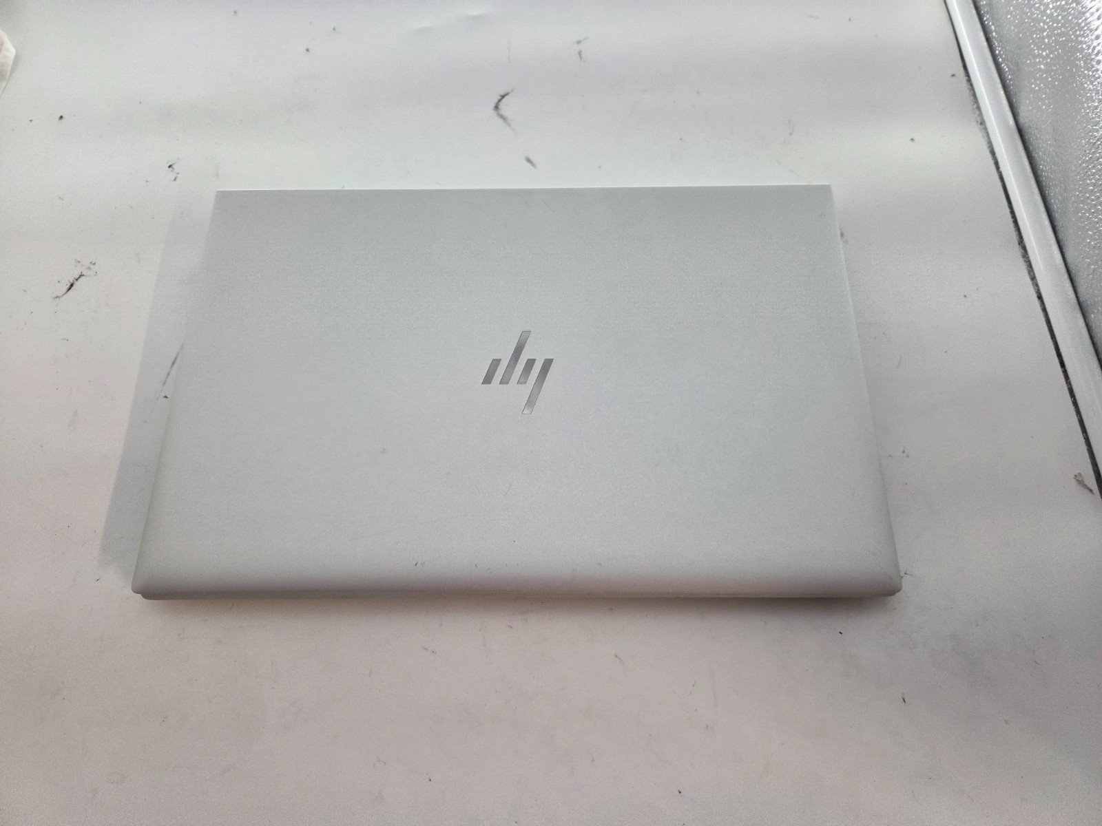6151252 EliteBook 840 G7 w/charger.i7-10610U.16GB.256GB NVMe.14″FHD.W11.Nice!!