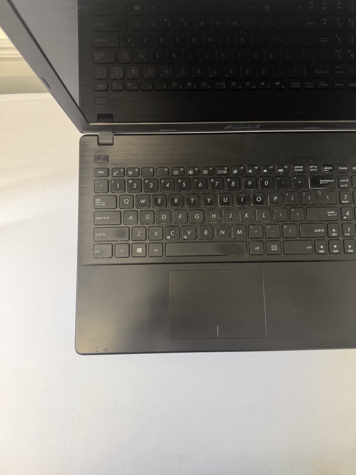 Asus X551M Laptop – Good Screen – Intel Celeron N2840 – RAM 8 GB -Read Des