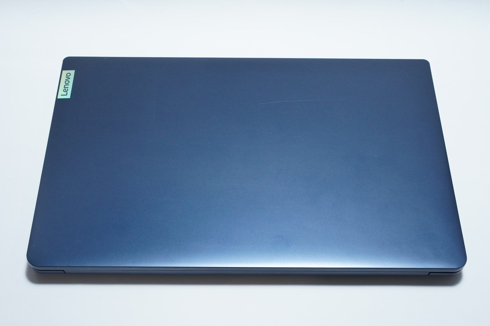 Lenovo IdeaPad 1 15.6″ Laptop Ryzen 5 7520U 16GB 512GB SSD Abyss Blue