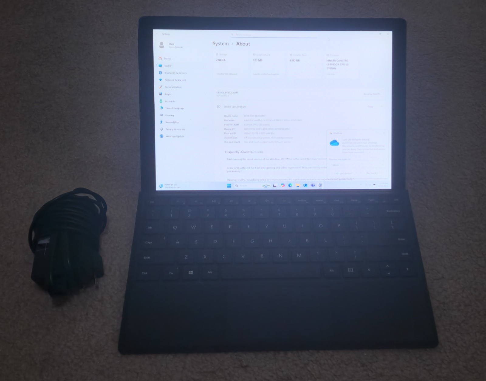 Microsoft Surface Pro 7 12.3 inch (256GB, Intel Core i5 10th Gen., 1.10GHz, 8GB)