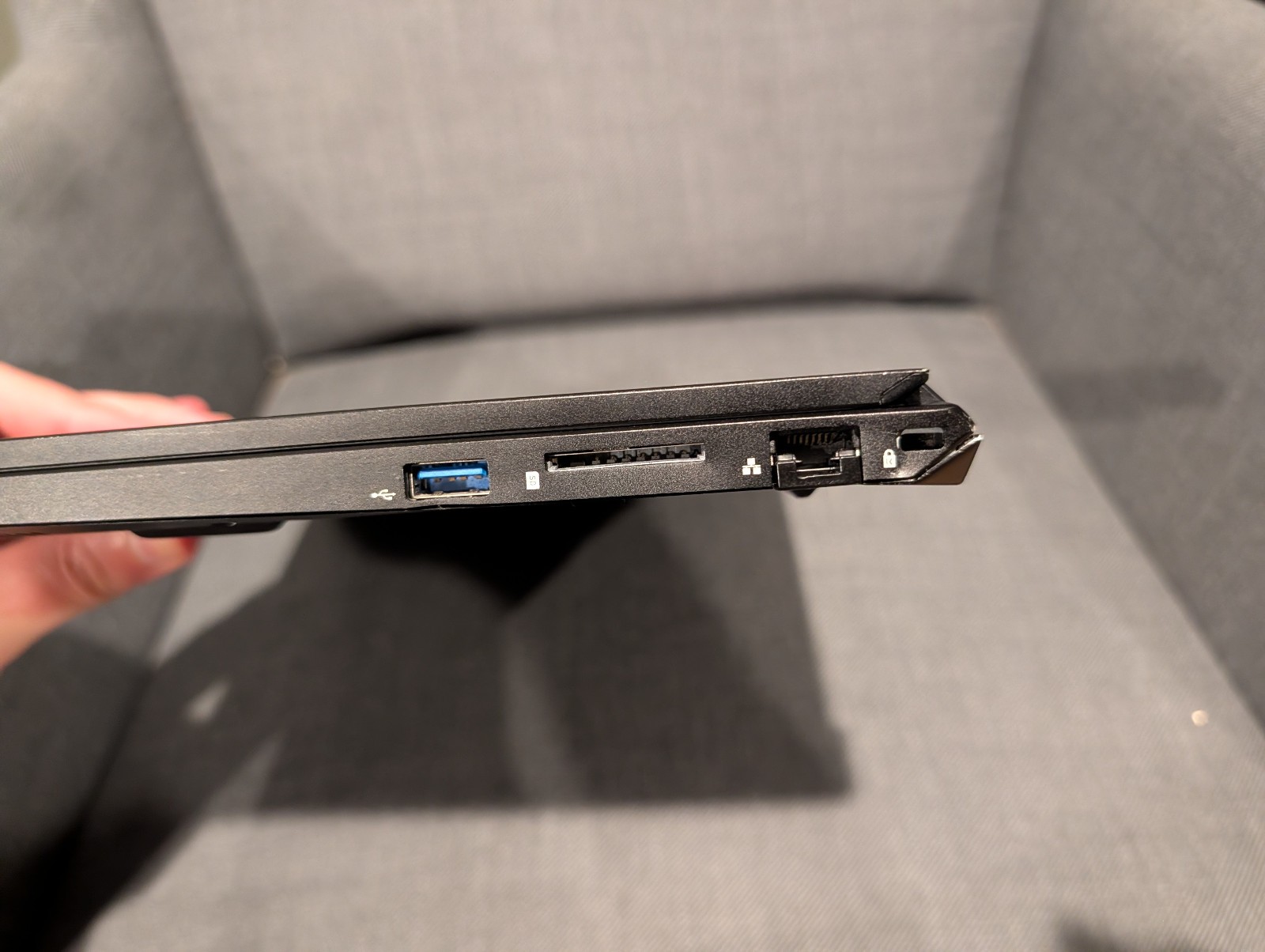System76 Pangolin (pang12) — AMD Ryzen 7 6800U, 32GB RAM, 1TB NVMe