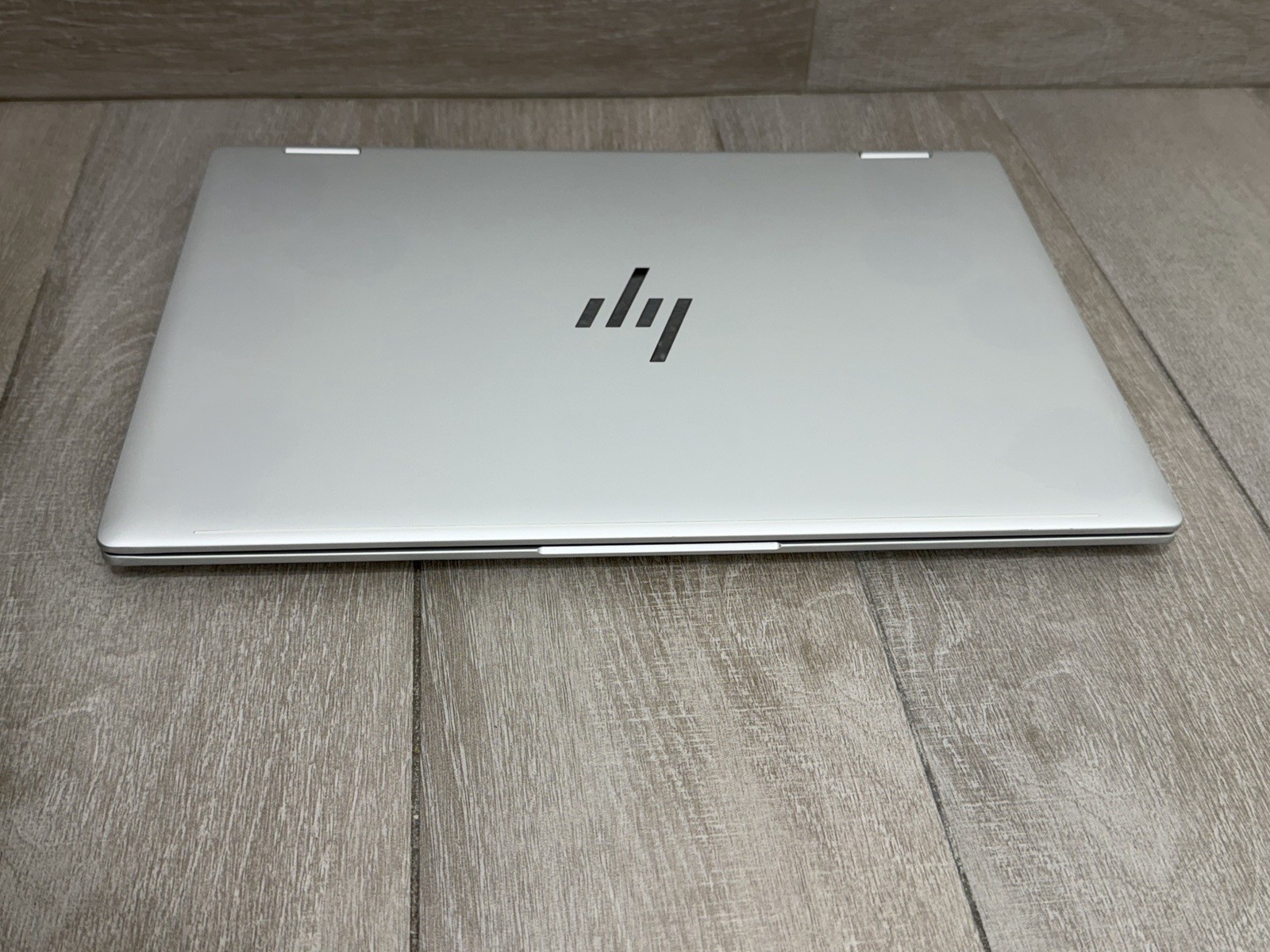HP Envy 2-in-1 16-ac0013dx 16” Touch Laptop Core Ultra 5-125U 16GB RAM 512GB SSD