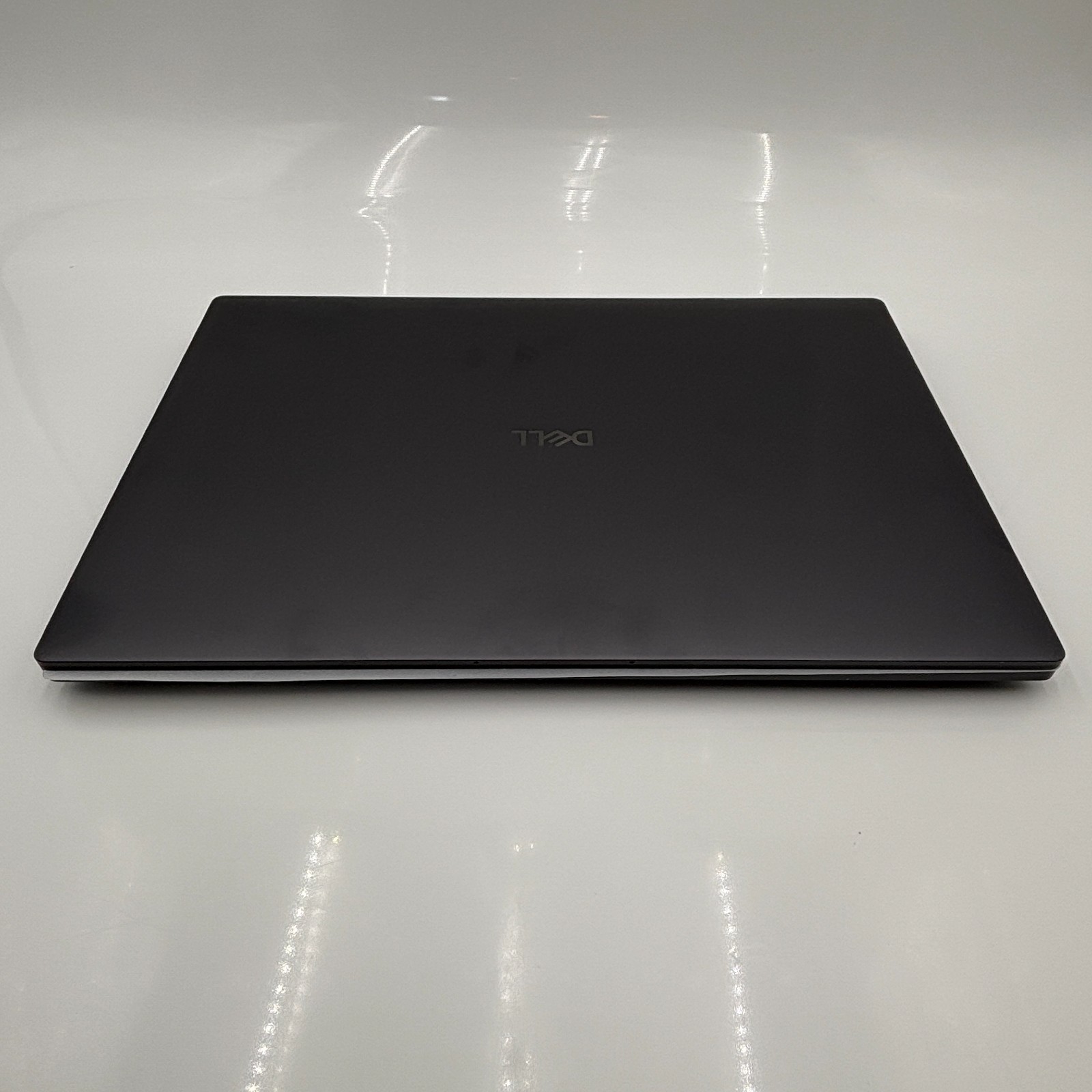 Dell Pro Max 16 Premium 16″ Intel Core Ultra 7 64GB RAM 1TB SSD RTX Pro 3000 BW