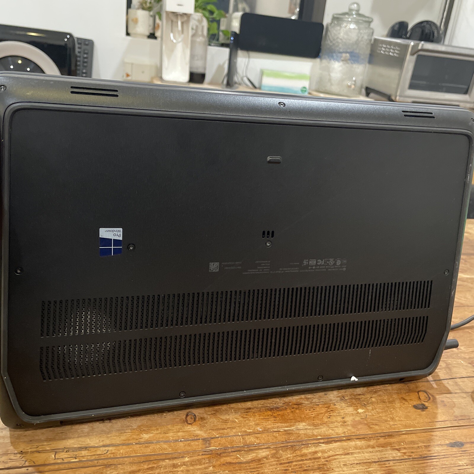 HP ZBook 17 G3 Intel Core i7-6820HQ 256GB NVMe 32GB RAM M2000!