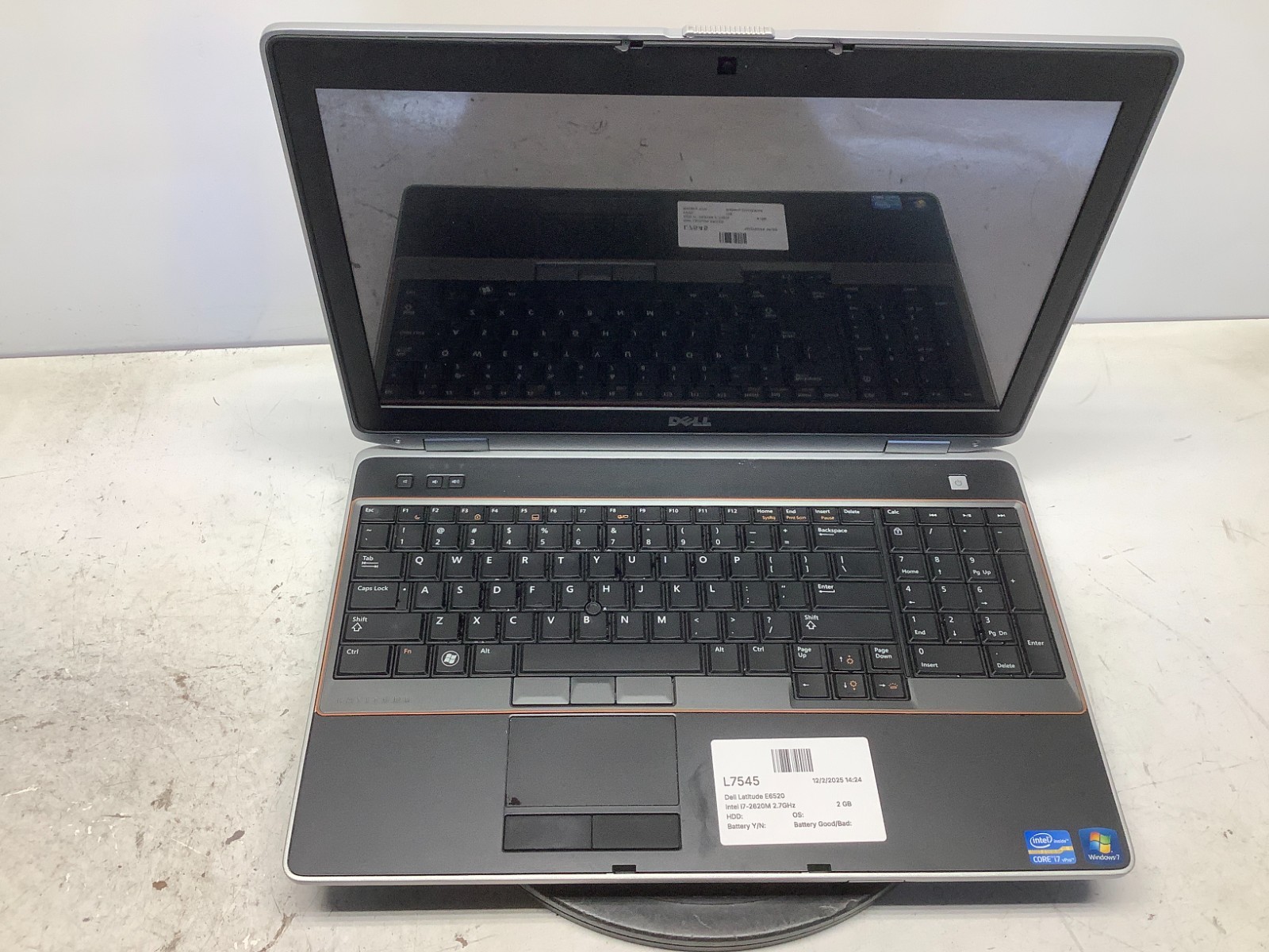 Dell Latitude E6520 Intel i7-2620M 2.7GHz 2 GB NO HDD