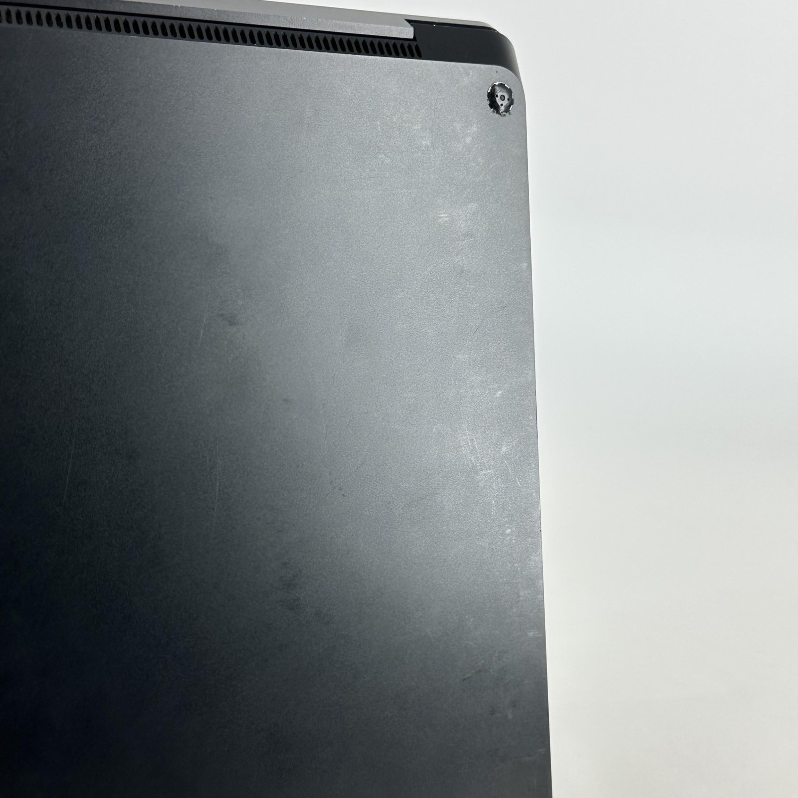 Microsoft Surface Laptop 3 13.5 2K TOUCH i7-1065G7 1.30GHz 16GB 256GB – Good
