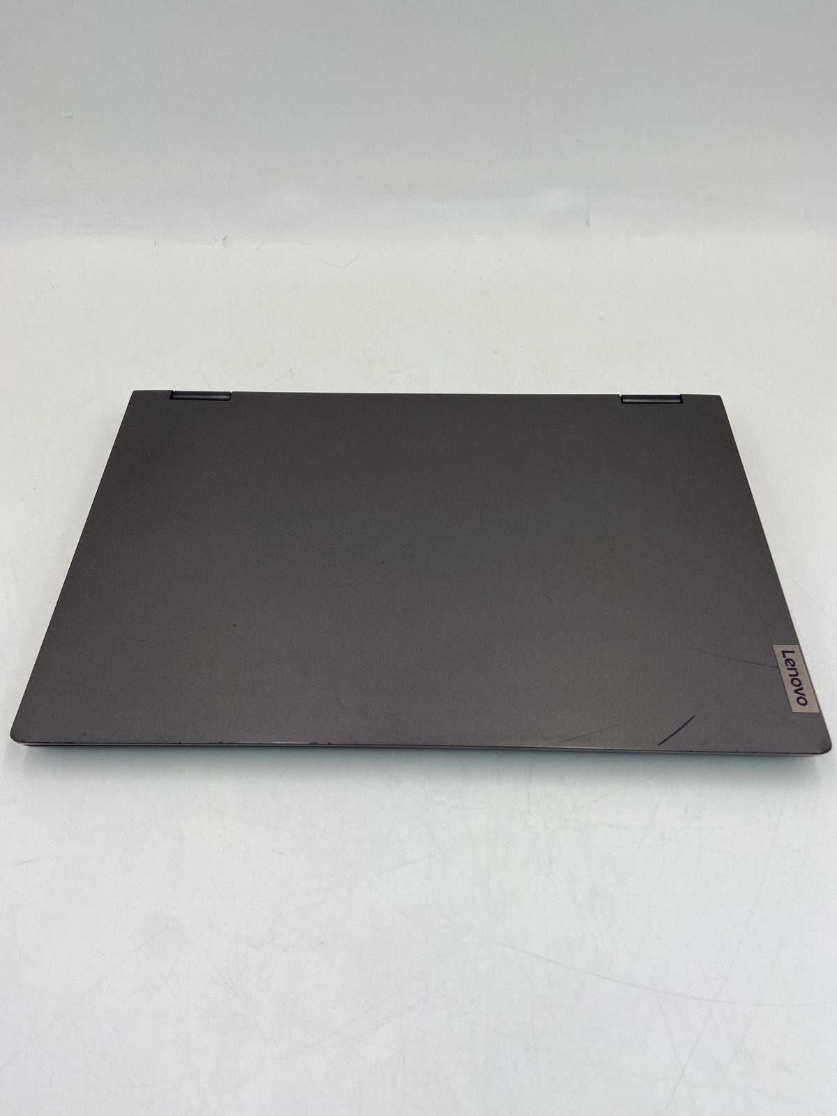 Lenovo IdeaPad Flex 5 14″ Ryzen 3 3200U 4GB RAM 256GB SSD AMD
