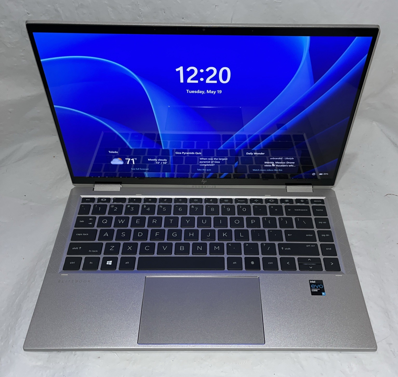 HP EliteBook x360 1040 G8 14″ i5-1135G7@2.4GHz, 16GB RAM, 250GB M2, Win 11 Pro