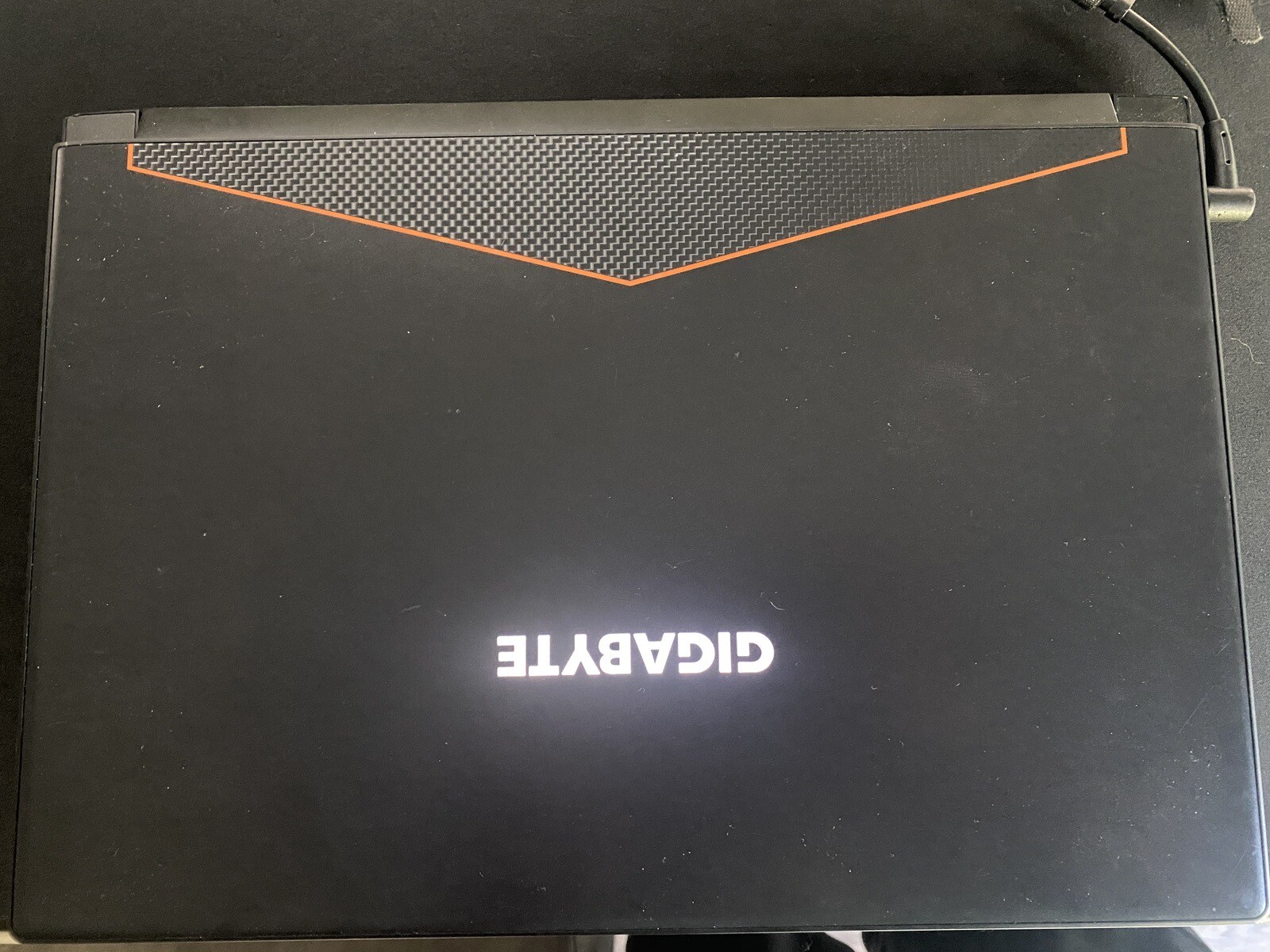 Gigabyte Aero 15WV8, Intel Core I7-8750H CPU 2.20 GH, NVIDIA GeForce GTX 1060