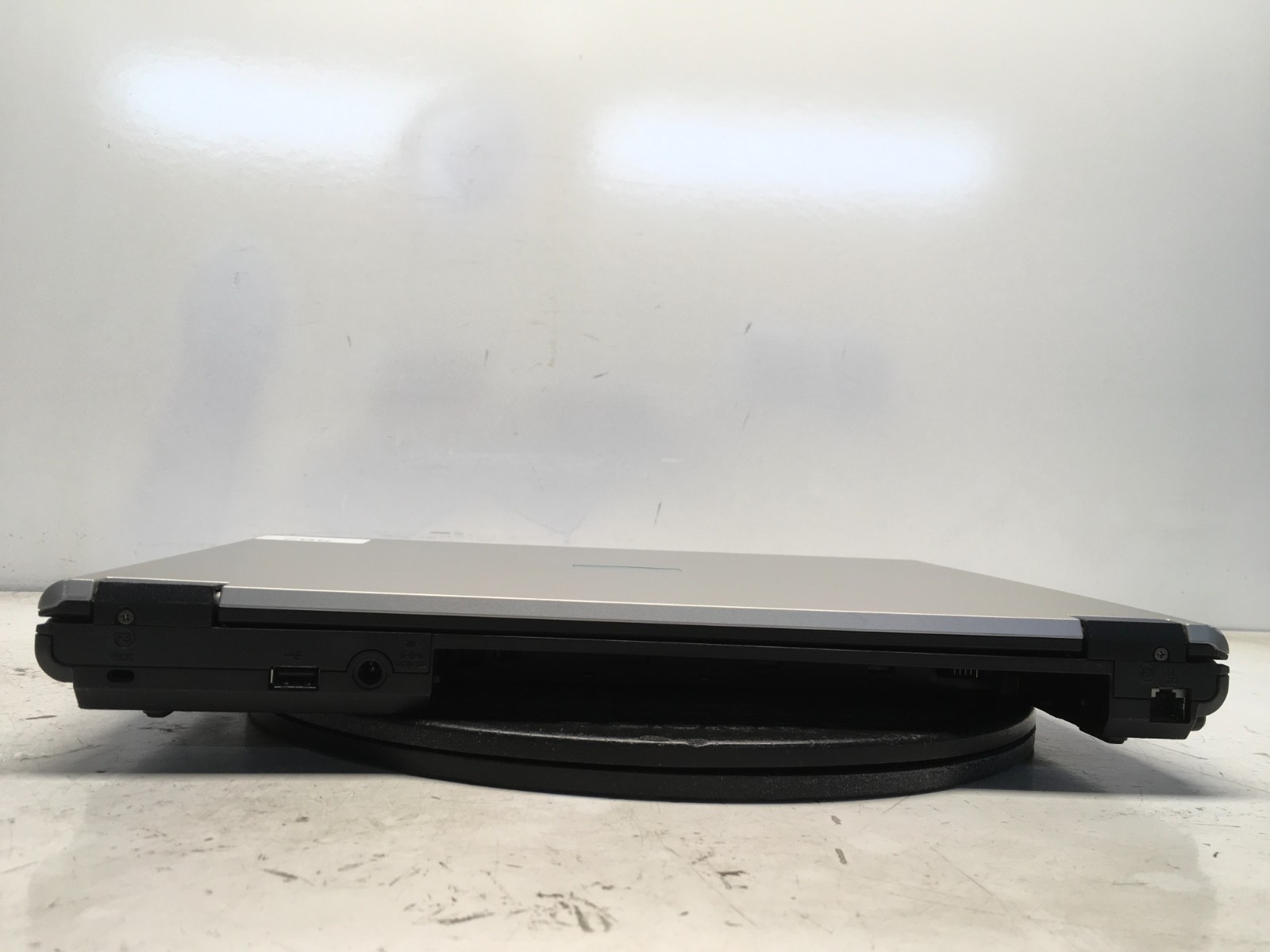 Toshiba Satellite L30 Genuine Intel T2060 1.6GHz 446 MB NO HDD
