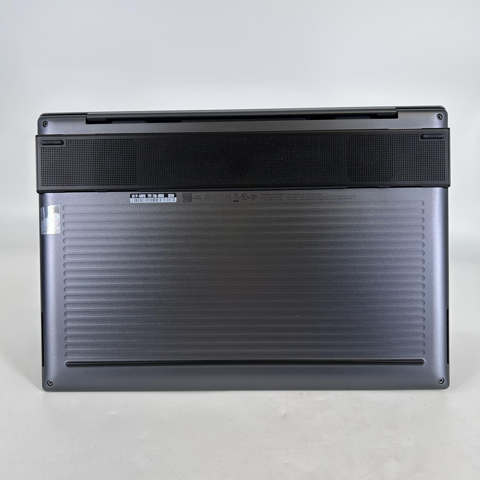 Lenovo ThinkPad X9 14 QHD+ TOUCH 2.2 GHz Ultra 7 268V 32GB 1TB SSD – LCD BLEED