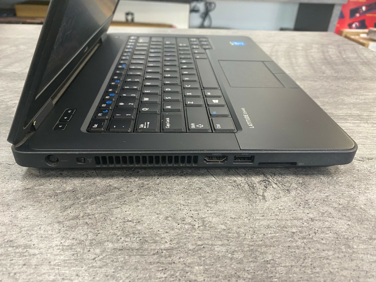 Dell Latitude E5440 Core i3 4th Gen 750GB, 8GB RAM, WiFi, WebCam, Windows 10