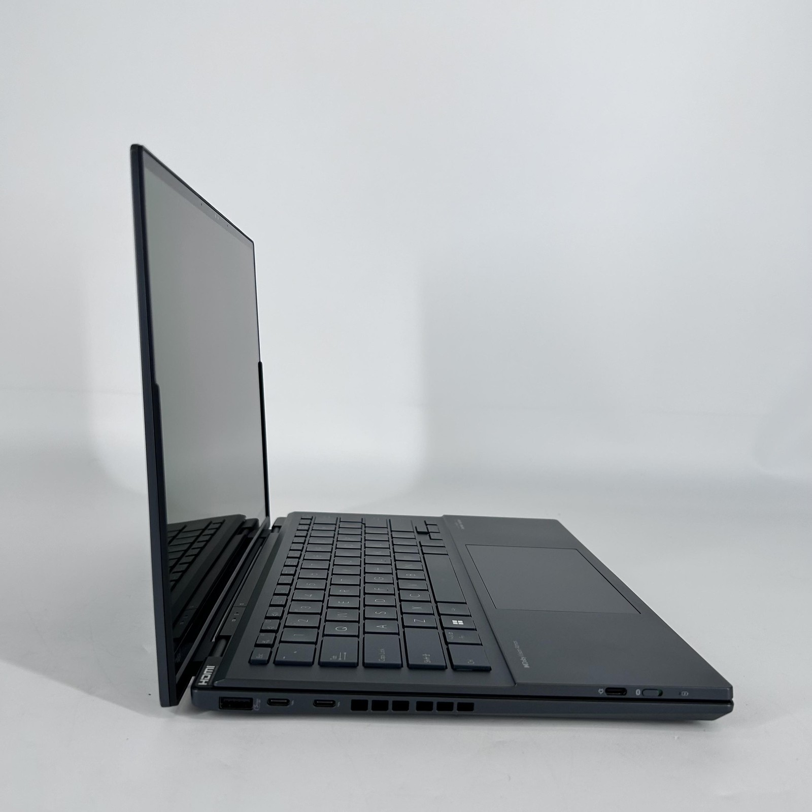 Asus Zenbook Duo 14 QHD+ TOUCH 2.5 GHz Ultra 9 185H 32GB 1TB SSD FRAME SPLIT
