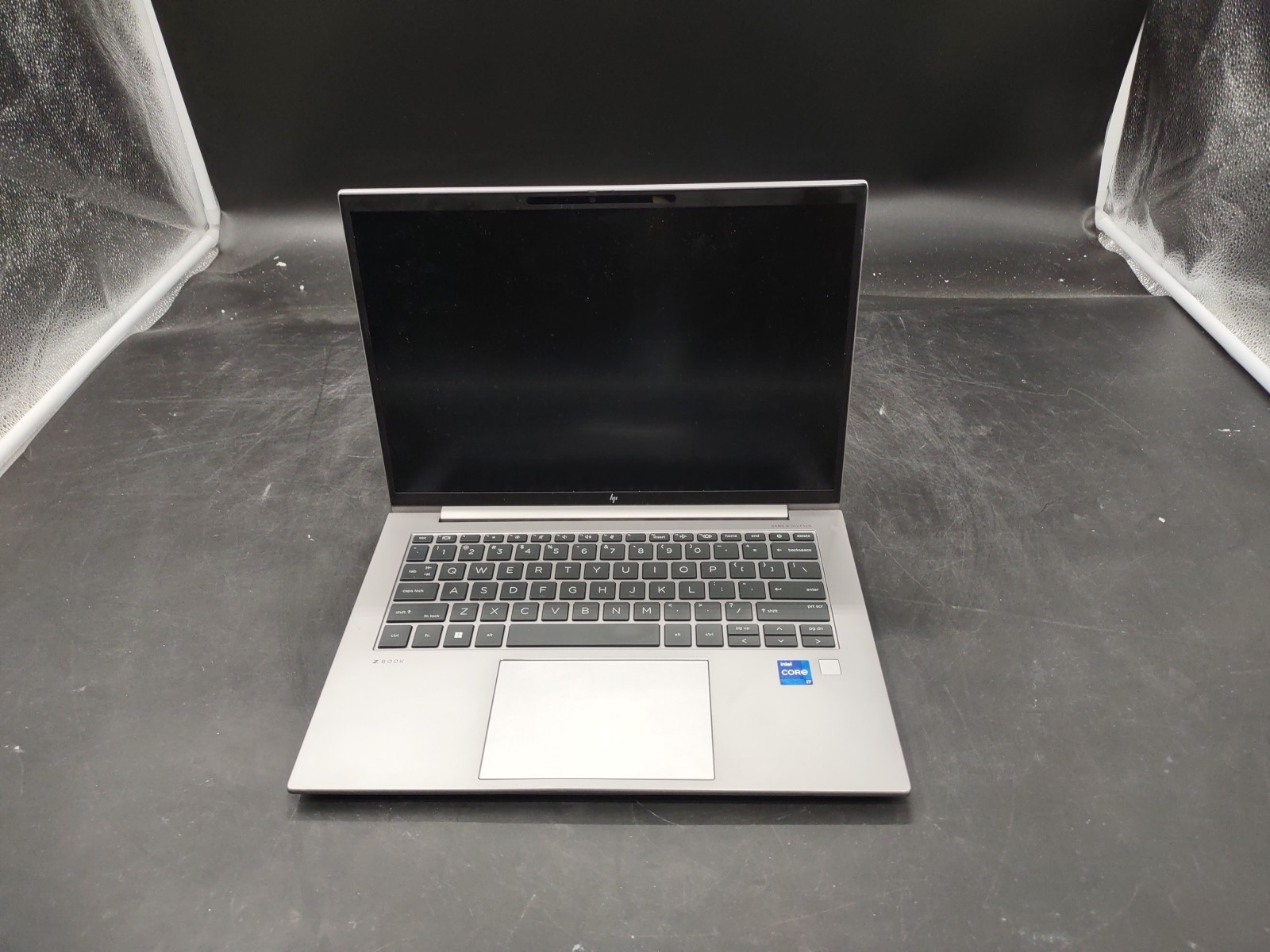 HP Zbook Firefly 14″ G10 i7 1355U 16GB RAM 512GB NVME NO OS