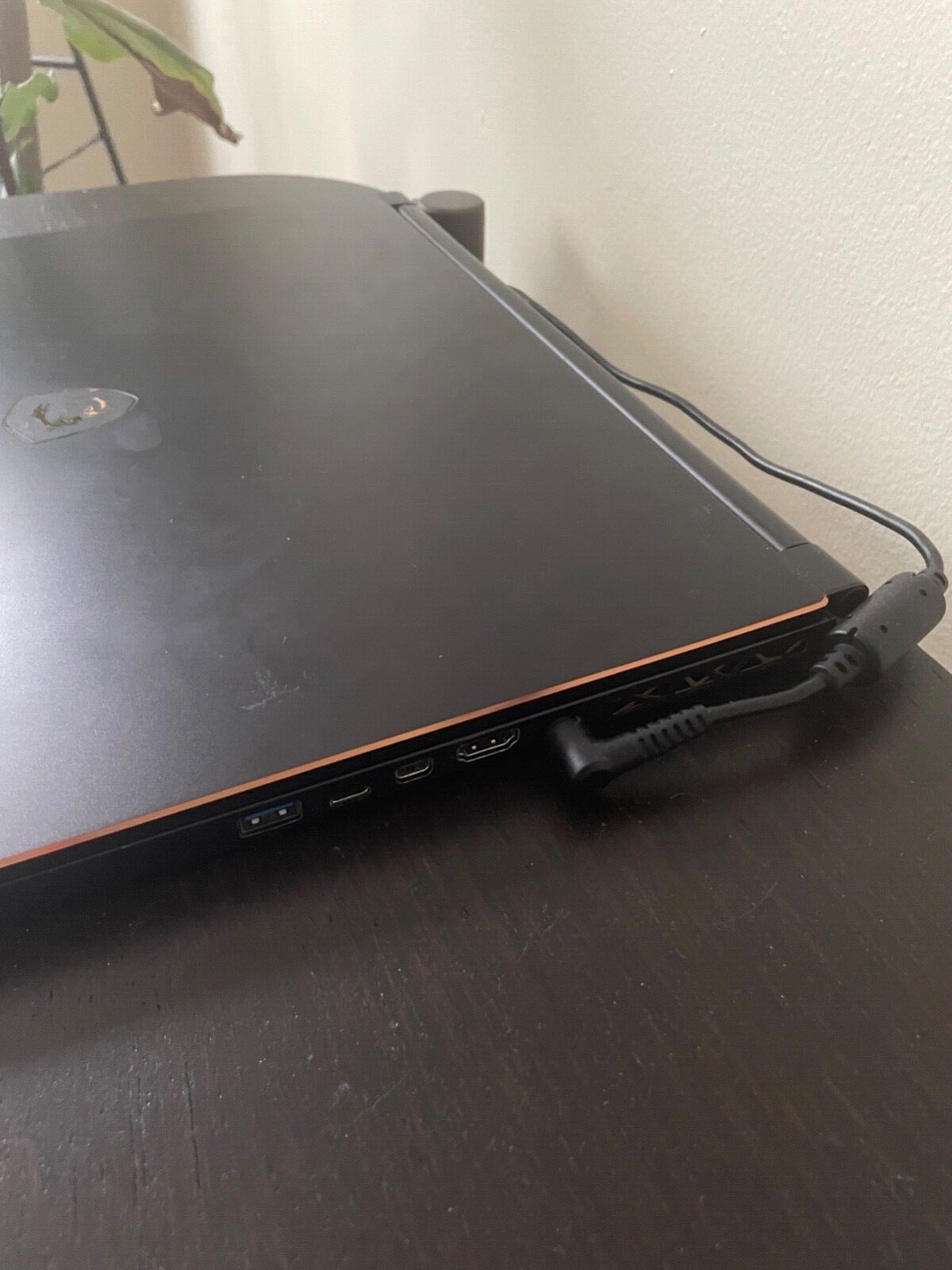 MSI GS65 Stealth 1668 15.6″ (1.5TB, Intel Core i7 9th Gen., GTX 1660Ti)