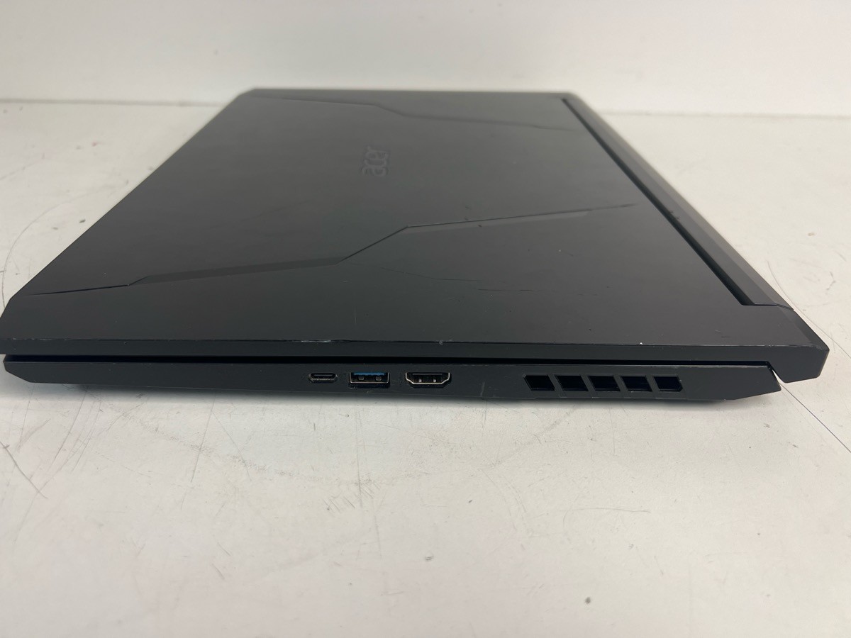 ACER NITRO 5 AN517-54-79L1 16gb ram, 120gb ssd , intel i7 (P24035863)