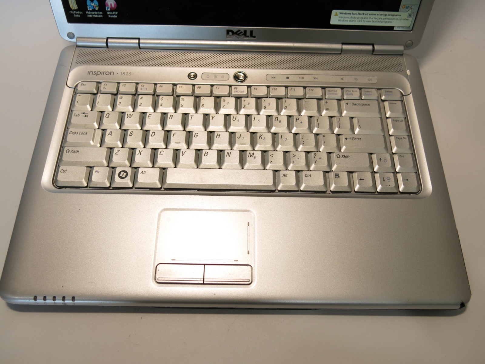 Dell Inspiron 1525 15.4″ Laptop Intel Pentium T2390 Notebook 2GB RAM NO HDD