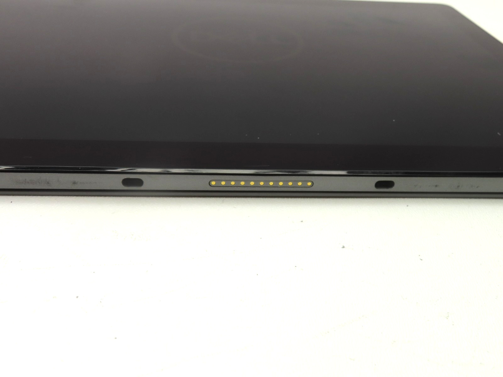 Dell Latitude 7210 2-in-1 12.3″ Touch i5-10310U 1.7GHz 8GB RAM 256GB SSD