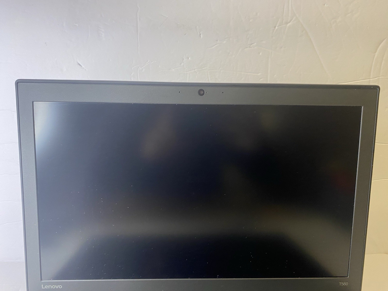 Lenovo ThinkPad T560 Intel i5-6200U @2.40GHz 8GB RAM 256GB 15.6″