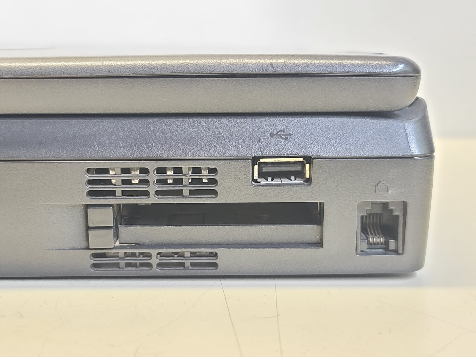 Compaq Armada 1700 Pentium II 233MHz + 160MB + 4GB Windows 98 SE *READ* TESTED