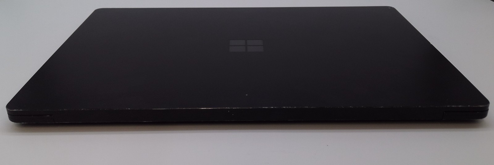 Surface Laptop 4 13.5″ 1951 Intel Core-i7-1185G7 32GB RAM 1TB NVMe – Touch W/ AC