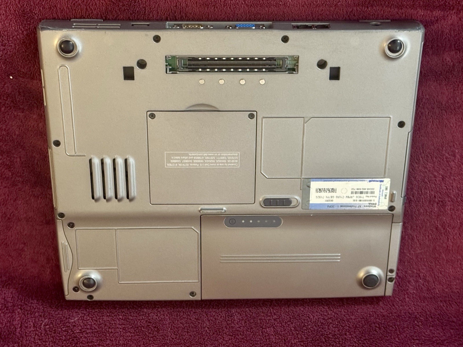 COMPLETE Dell Latitude D400 Ultra-Portable 1.70GHz/1GB/30GB/SERIAL D-SUB/XP PRO
