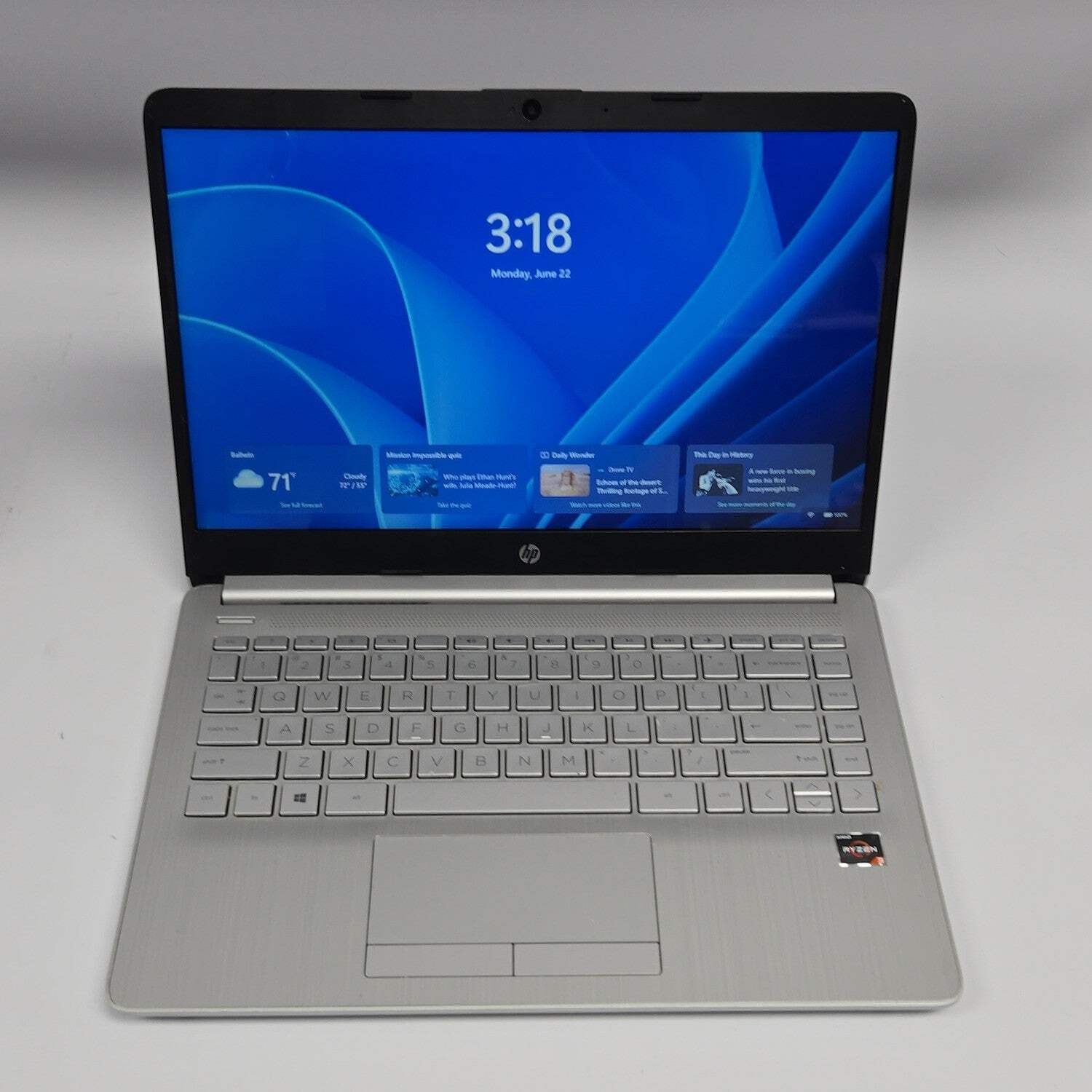 HP Laptop 14-DK1022WV 14″ Ryzen 3 3250U 2.6GHz 4GB RAM 128GB SSD
