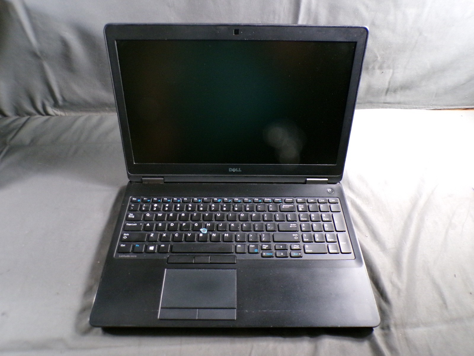 DELL LATITUDE E5570 INTEL CORE i5-6300U 2.40GHZ 8GB RAM **NO HD/ NO CADDIE