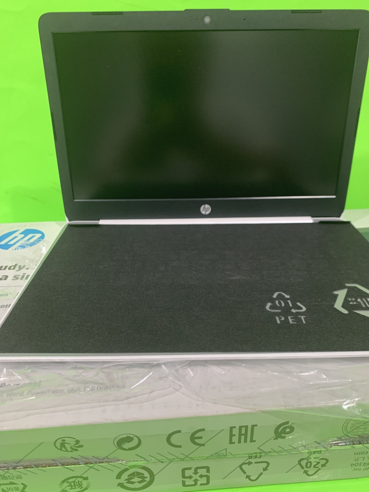 HP Stream 11 Laptop 11-ak0035nr Intel Celeron 4GB/32GB/11.6″ SEE DETAILS