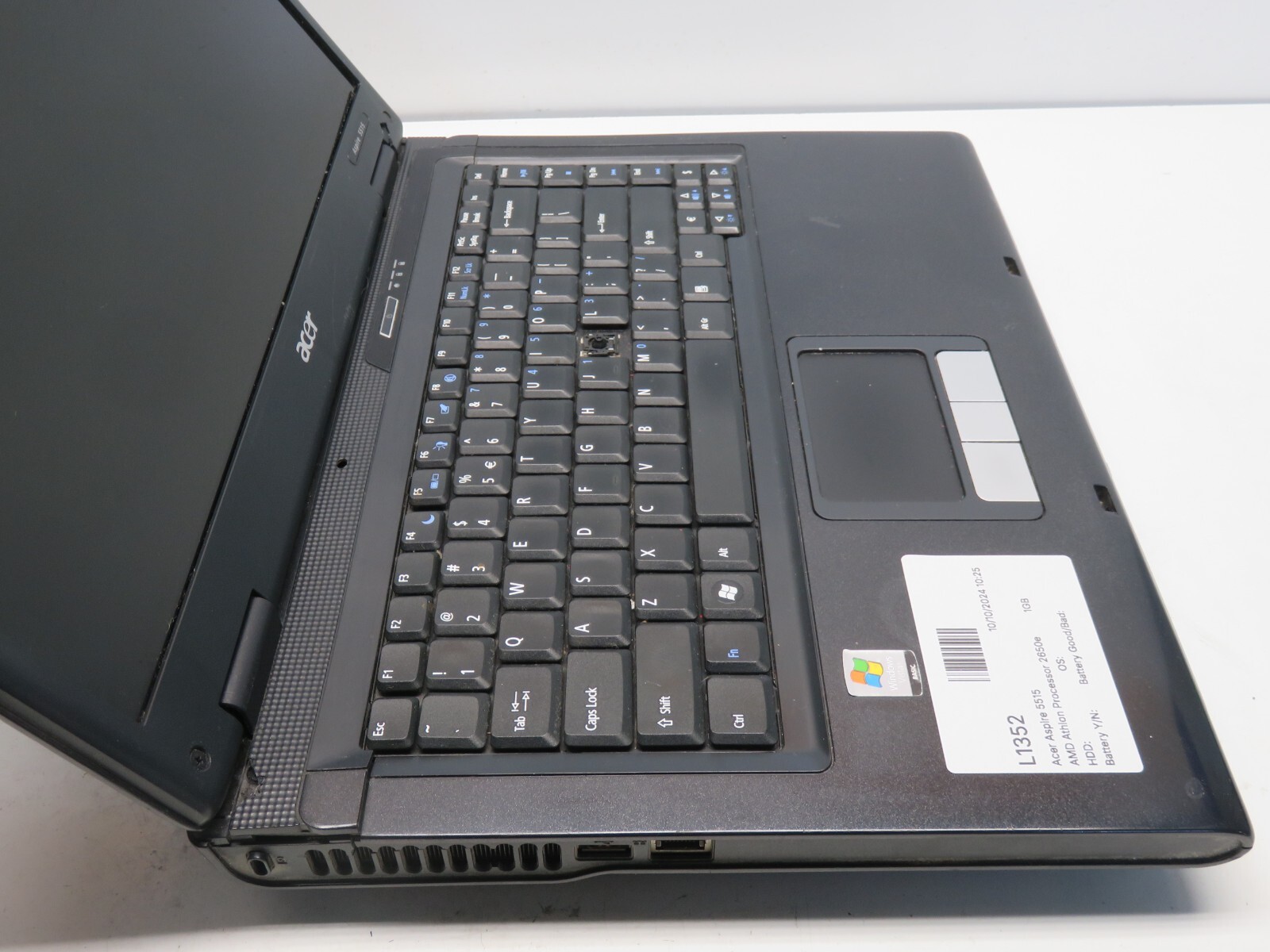 Acer Aspire 5515 AMD Athlon Processor 2650e 1.6 GHz 1GB NO HDD No Batt READ