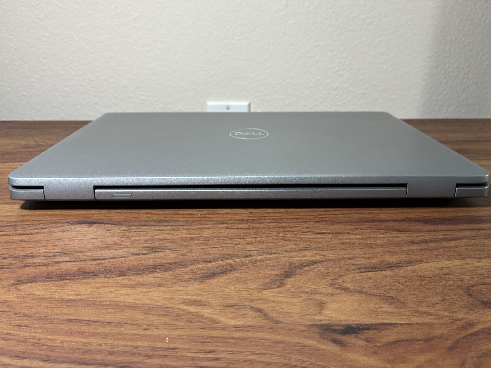 Dell Latitude 5550 Laptop Ultra 5 16GB DDR5 512GB SSD 15.6” FHD WIN 11 Warranty!