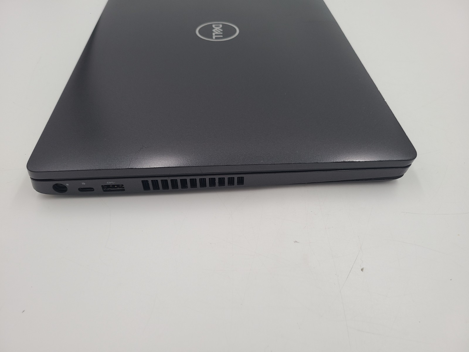 Dell Latitude 5500 i5-8265U 1.60GHz 8GB Ram 256GB SSD Win 11 Pro