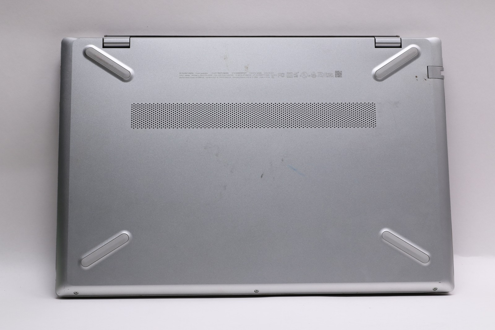 100TT 15″ HP Pavilion Laptop 15 15-cs3xxx, i7-1065G7, 8GB, 1TB SSD