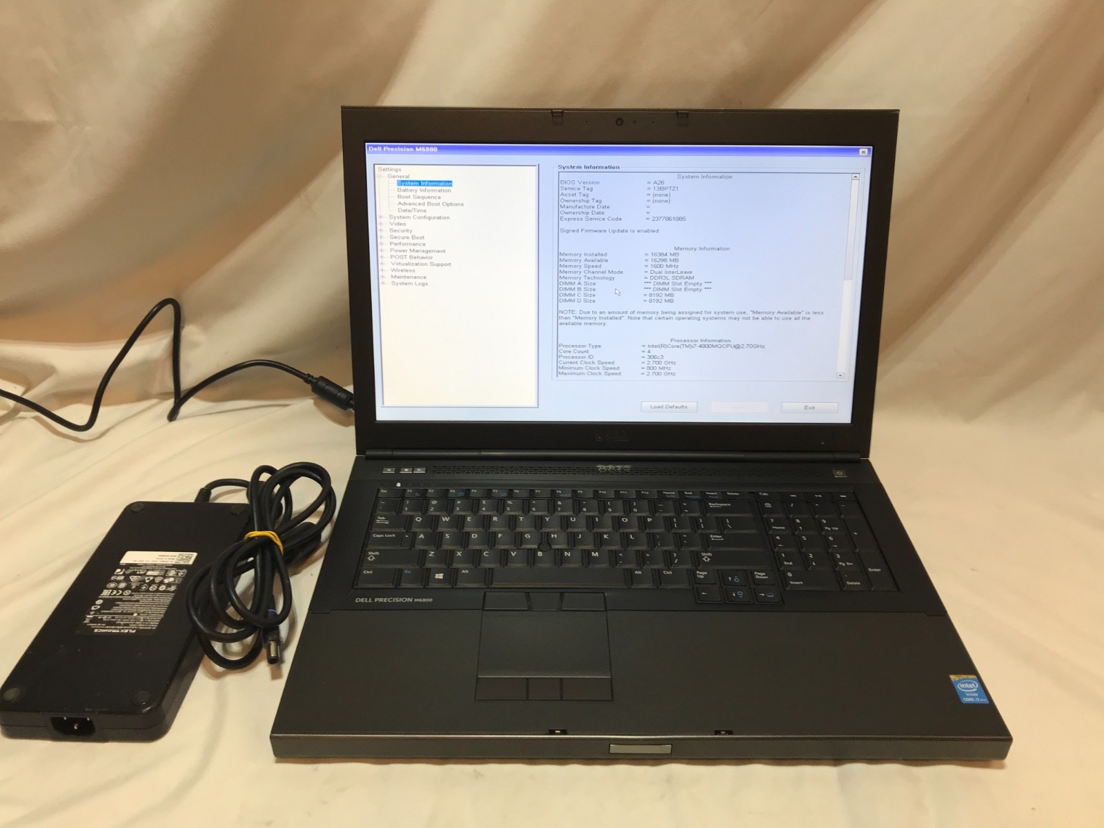 Dell Precision M6800 Core i7-4800Q 2.7 Ghz 8GB Ram 500GB 17″ Win 10 small dent
