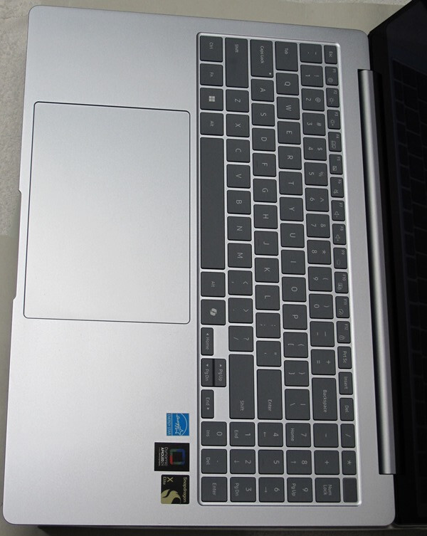 Samsung Galaxy Book4 Edge Copilot+ PC 16″ Snapdragon X Elite 16GB RAM 512GB SSD