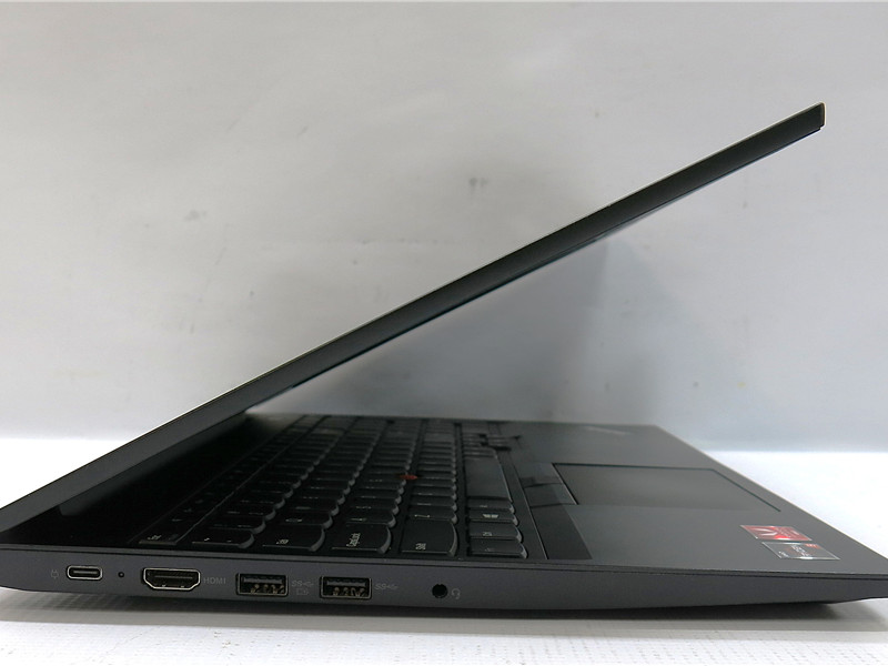 Lenovo ThinkPad E595 Laptop Ryzen 5 3500U 8GB 256GB SSD Win10 Pro COA C Grade