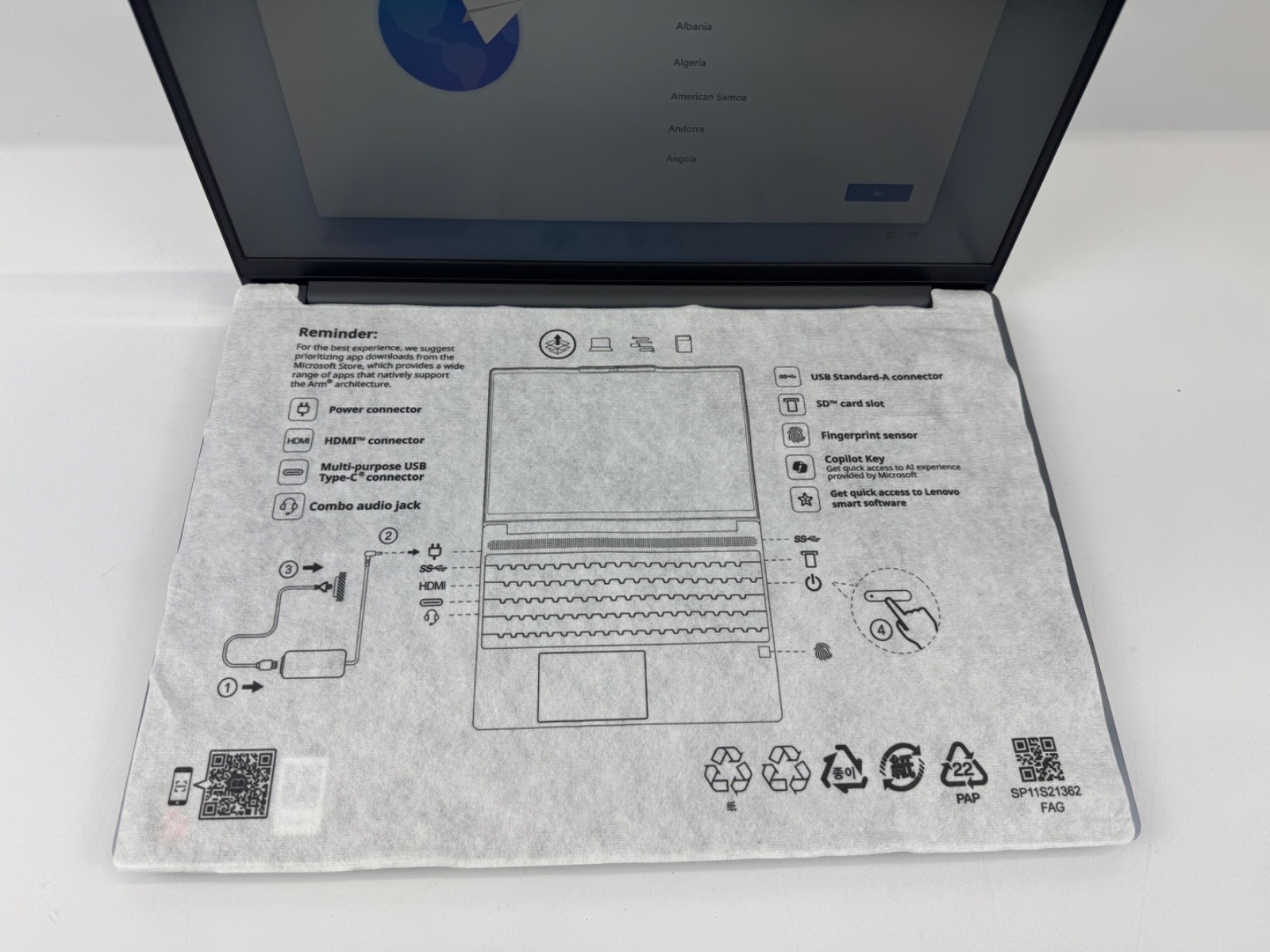Lenovo IdeaPad Slim 3X 15.3″ WUXGA Laptop Qualcomm Snapdragon X 16 GB Luna Grey