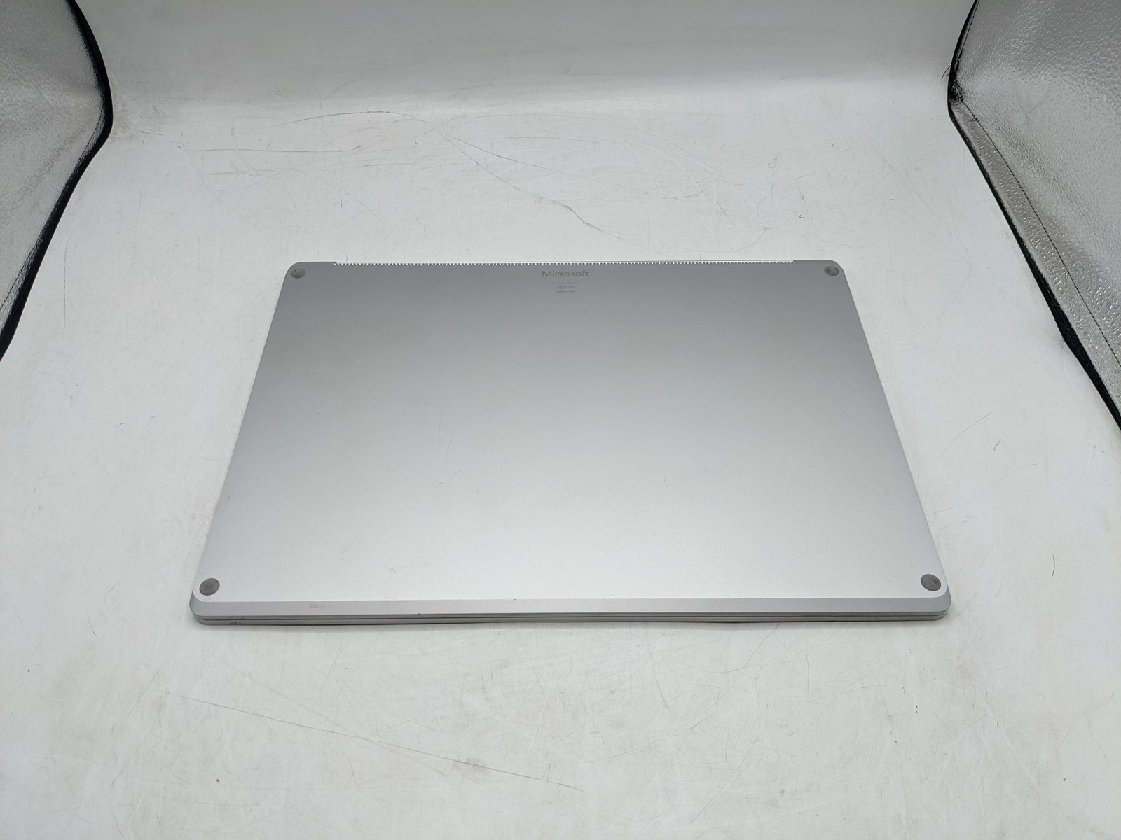 Microsoft Surface Laptop 4 (1979) i7-1185g7 3GHz 8GB RAM 256GB SSD *GRADE D*