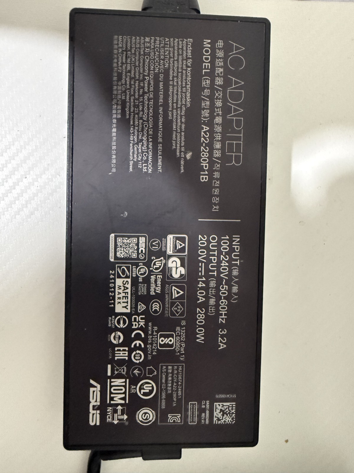 ROG Strix G16 G615 QHD+ 2.7 GHz Ultra 9 275HX 32GB 1TB RTX 5070 Ti Excellent