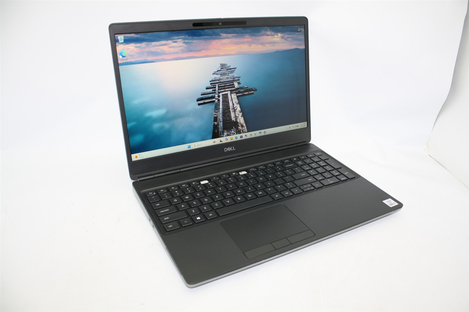 15.6″Dell Precision 7550 i7-10850H 2.70GHz RAM 32GB NVMe 256GB/Keypads missing