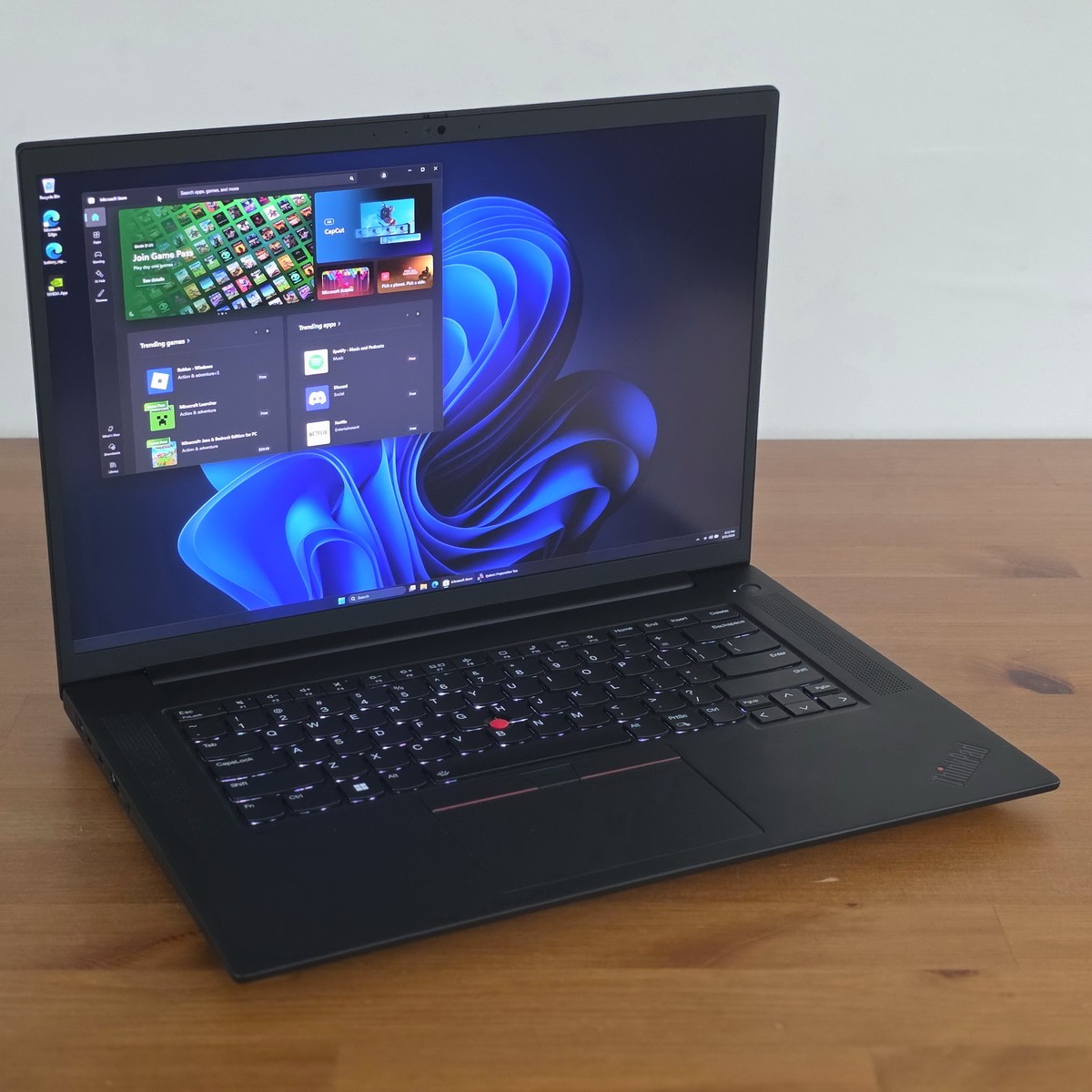 Lenovo ThinkPad P1 Gen 4 i7-11800H 16 2560×1600 16GB 512GB SSD NVIDIA RTX A2000
