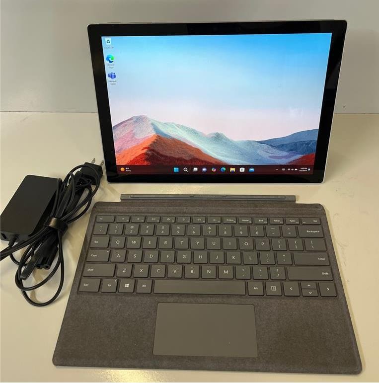 Microsoft Surface Pro 7, i7 16gb 512 SSD 10th GEN 1065G7 1.3GHz 1.5 GHz, with KB